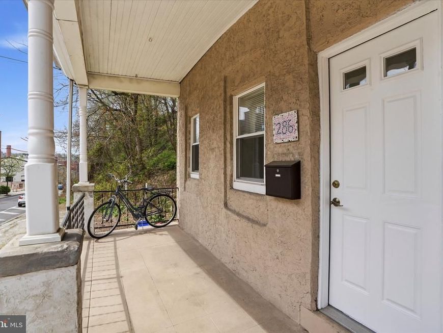 286 Leverington Avenue, Philadelphia, PA 19128 Main Photo