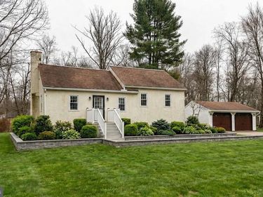 6166 MECHANICSVILLE ROAD, SOLEBURY, PA 18963