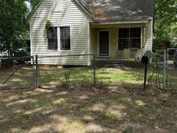 1518 Camille Street , Shreveport, LA 71108