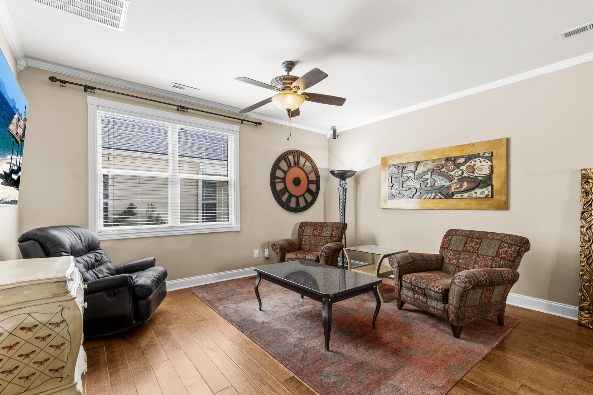 272 Cameron Street Photo 13