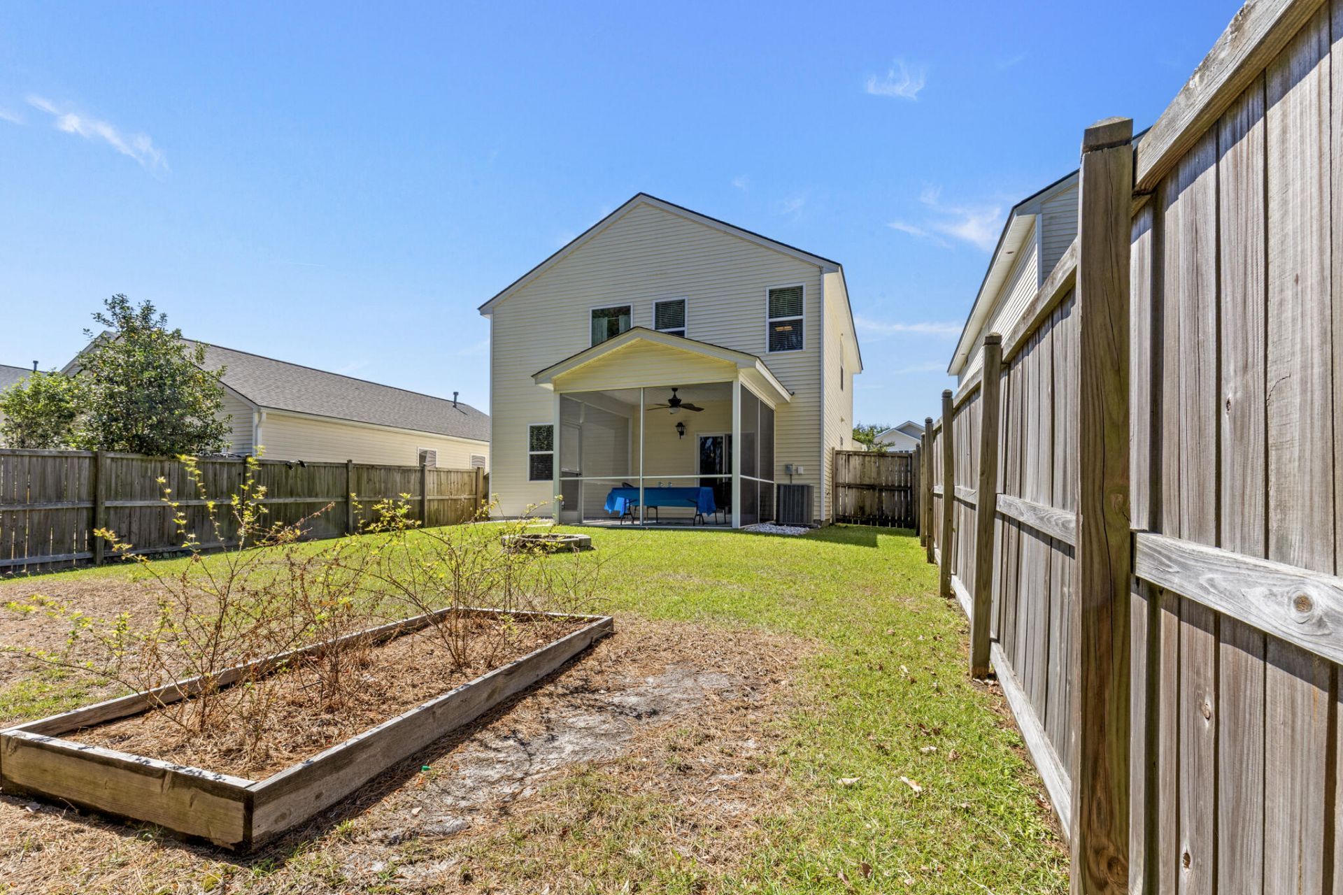 272 Cameron Street Photo 42