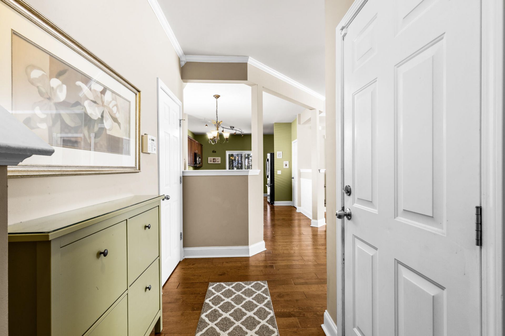 272 Cameron Street Photo 7