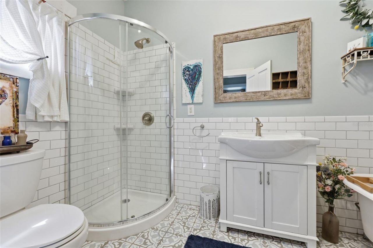 6070 Avenue F , Mc Intosh, FL 32664 Photo