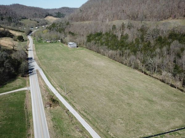 816 Pleasant Shade Hwy , Pleasant Shade, TN 37145