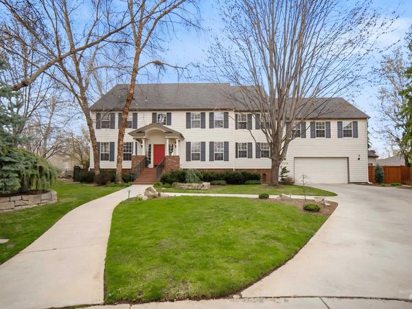 3018 E Parkriver Drive, Boise, ID 83706