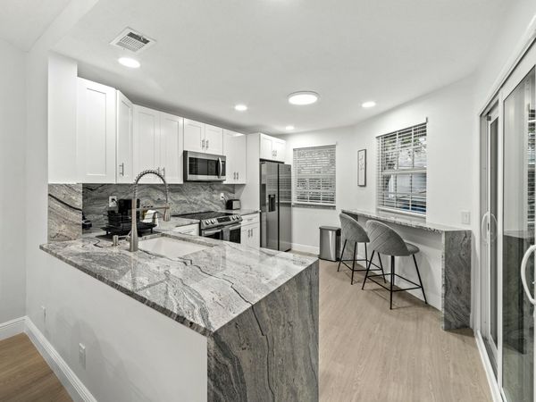 6553 Via Regina, Boca Raton, FL 33433