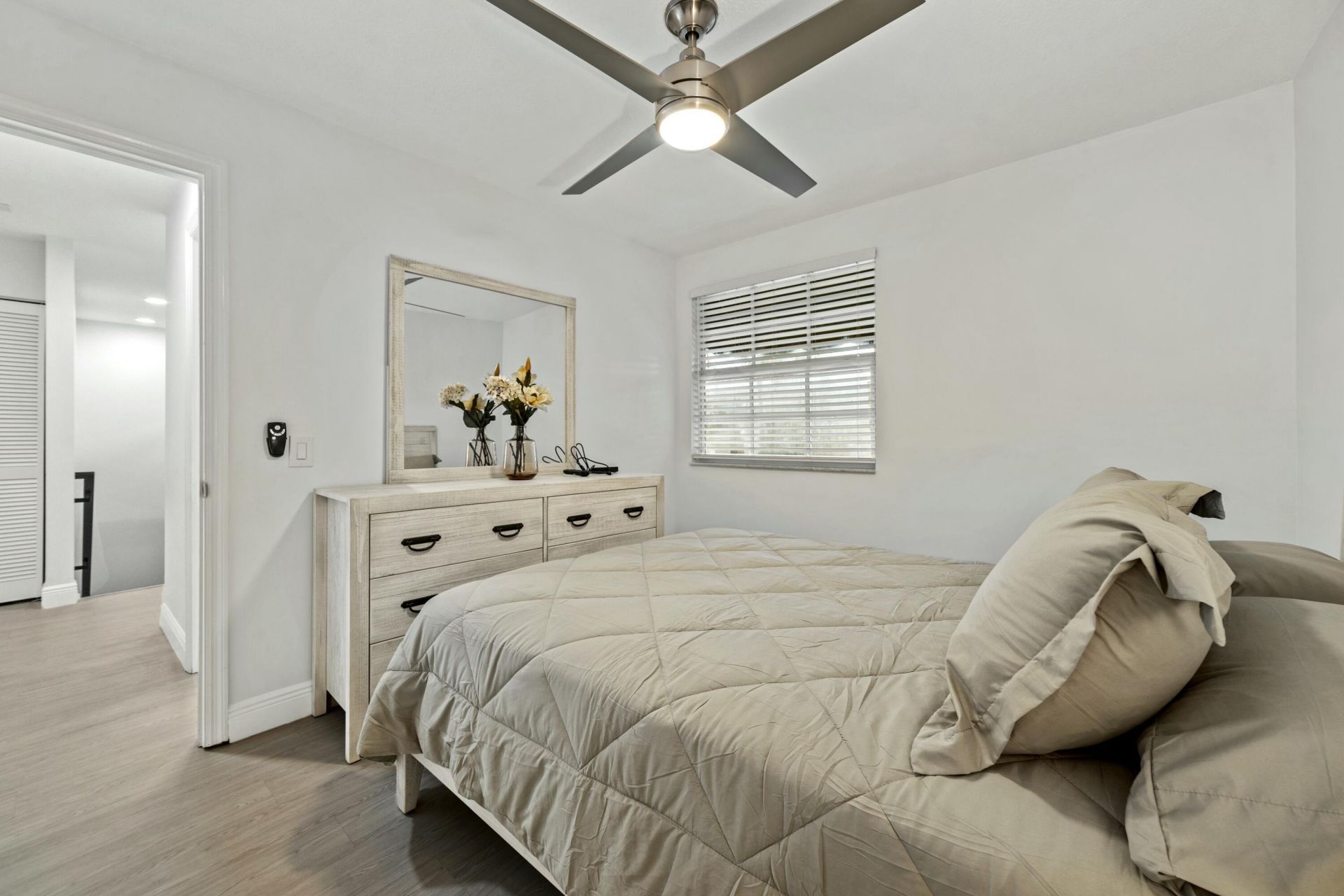 6553 Via Regina, Boca Raton, FL 33433 Photo