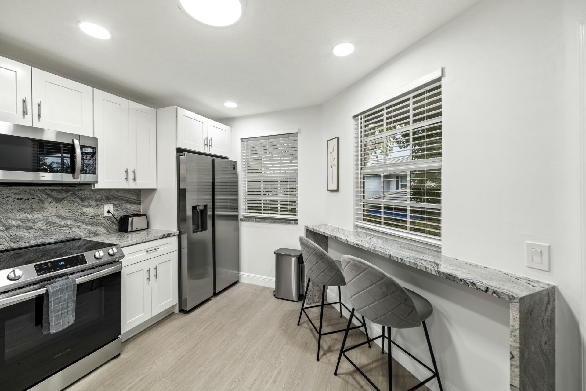 6553 Via Regina, Boca Raton, FL 33433 Photo