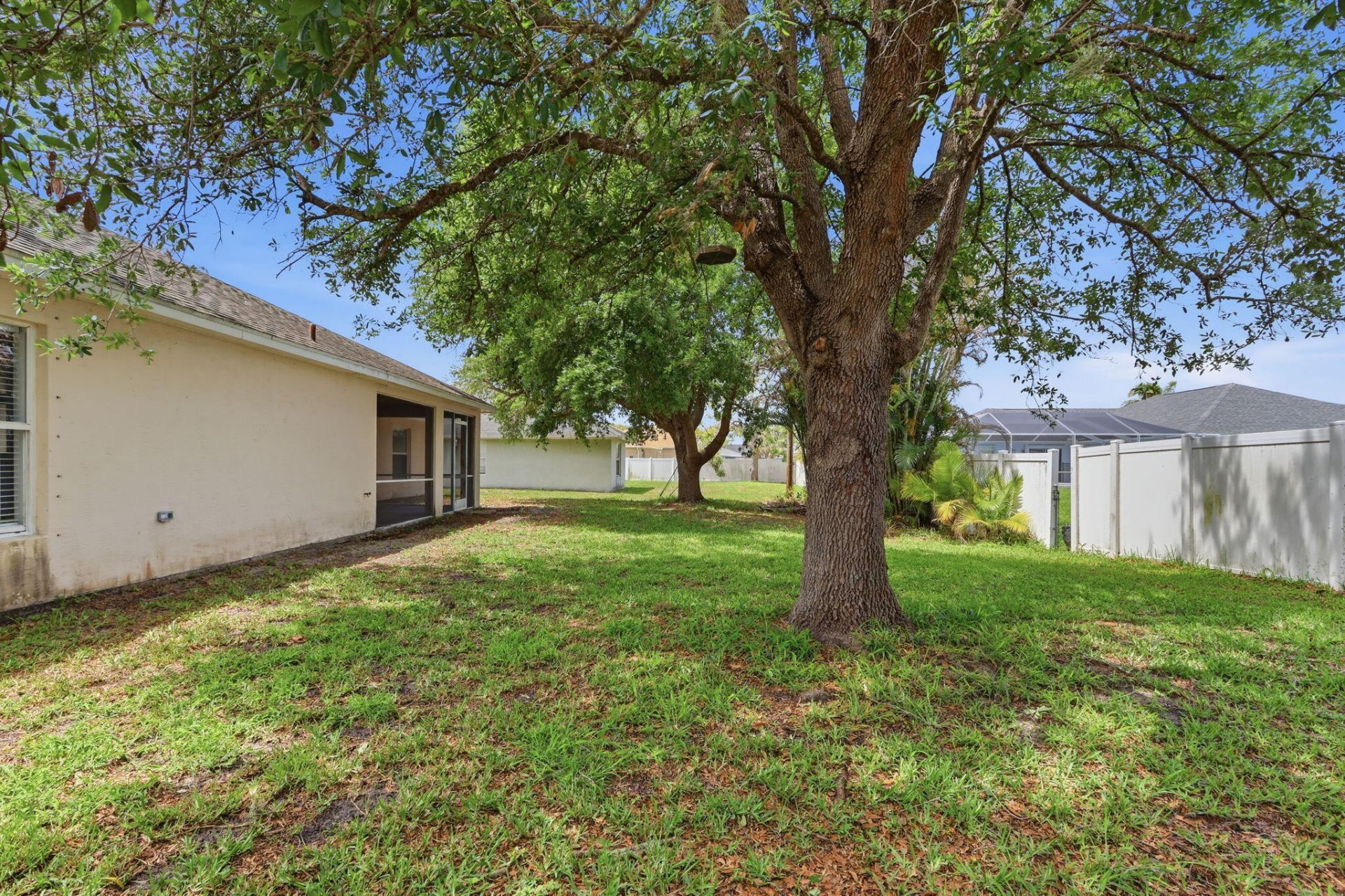 375 SW Saginaw Avenue, Port Saint Lucie, FL 34953 Photo