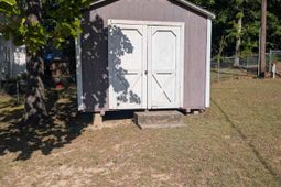 200 Gusty Ln photo 4