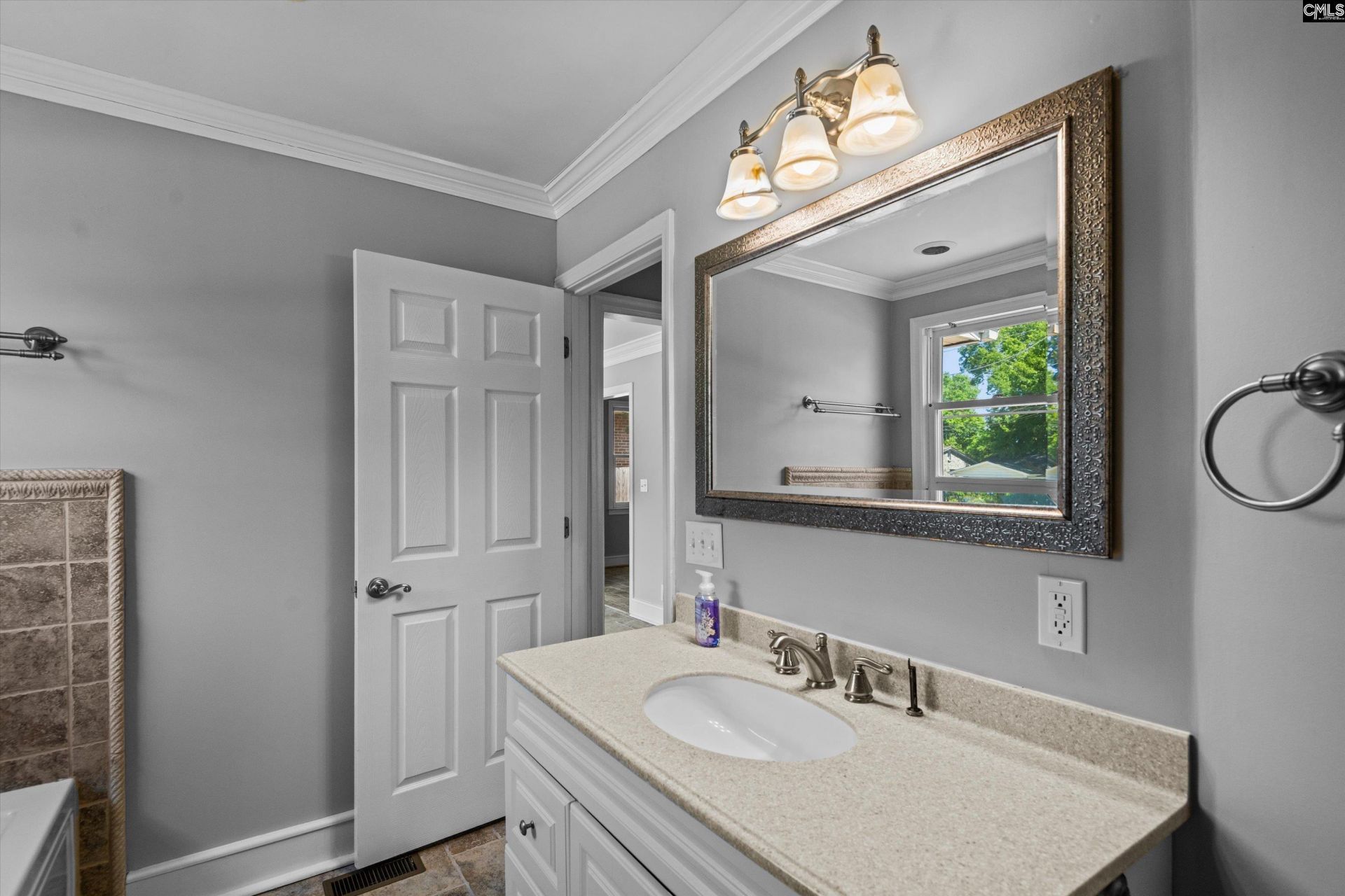 1430 Dahlia Road  Photo 26