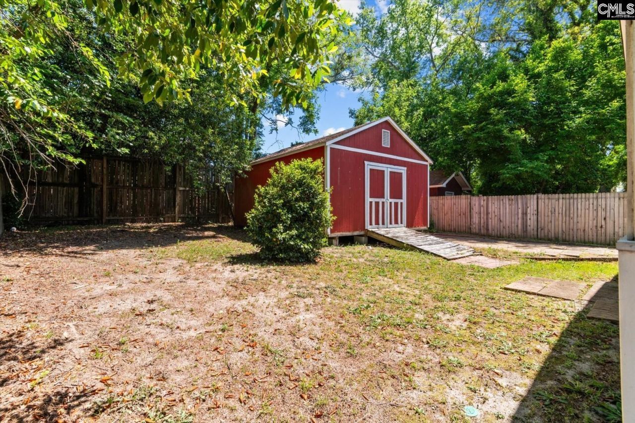 1430 Dahlia Road  Photo 31