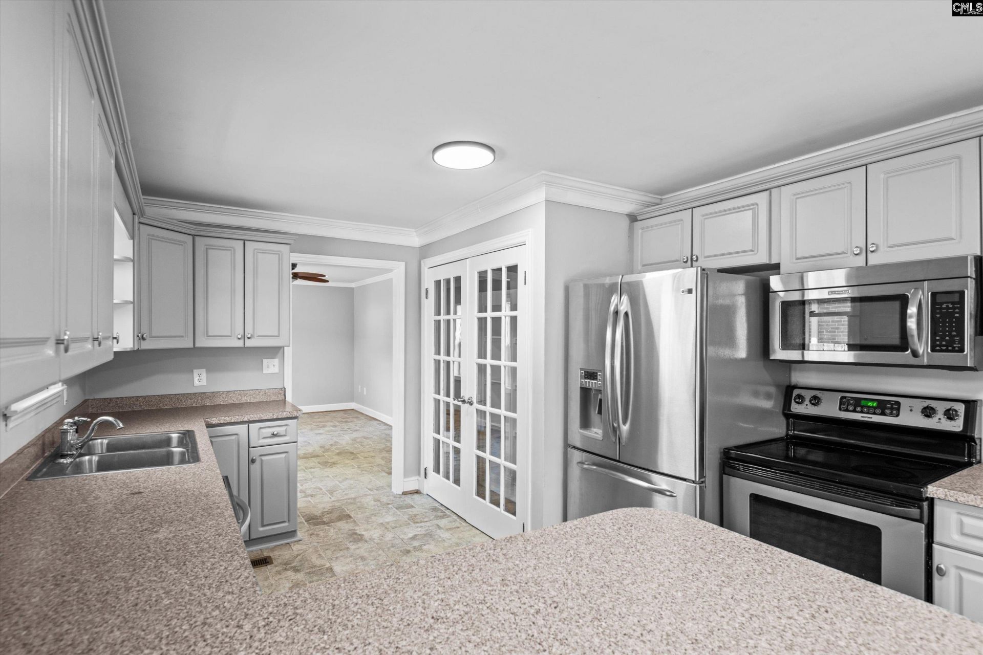 1430 Dahlia Road  Photo 8