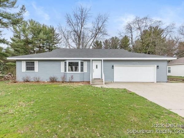 2653 Beeline Road, Holland, MI 49424