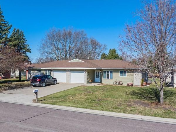 304 Orlano Avenue N, Unit B, Canby, MN 56220