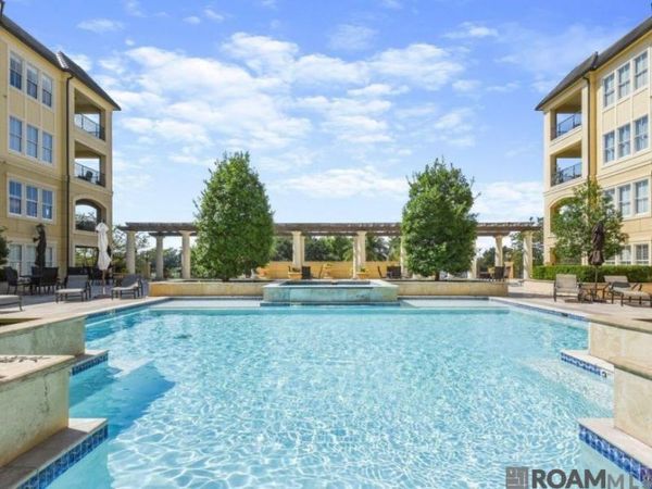 990 Stanford Ave, Unit #222, Baton Rouge, LA 70808