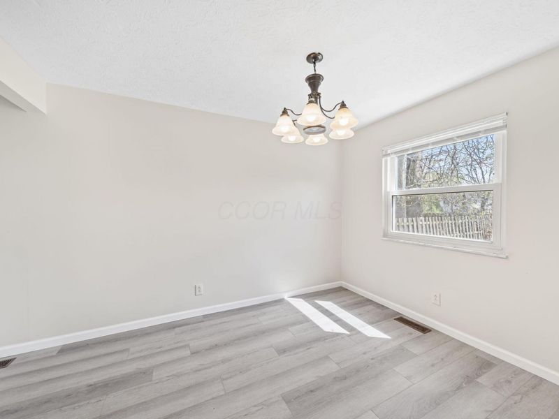 2117 Kilbourne Avenue, Columbus, OH 43229 Photo 13