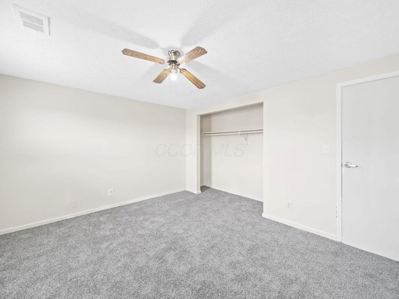 2117 Kilbourne Avenue, Columbus, OH 43229 Photo 21