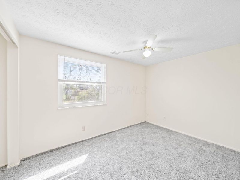 2117 Kilbourne Avenue, Columbus, OH 43229 Photo 25