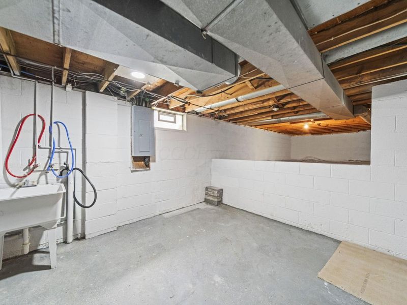 2117 Kilbourne Avenue, Columbus, OH 43229 Photo 29