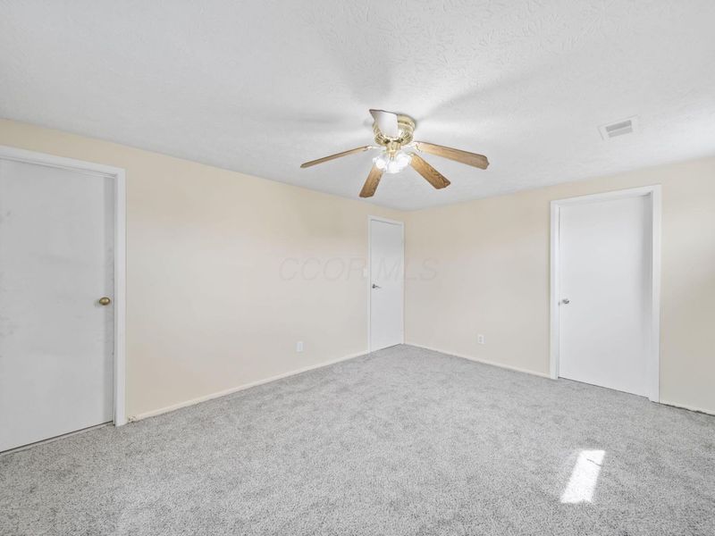 2117 Kilbourne Avenue, Columbus, OH 43229 Photo 8