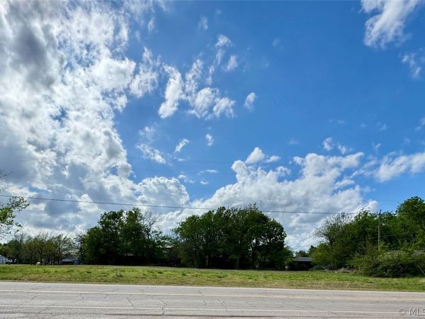 104 W Webb Street , Glencoe, OK 74032