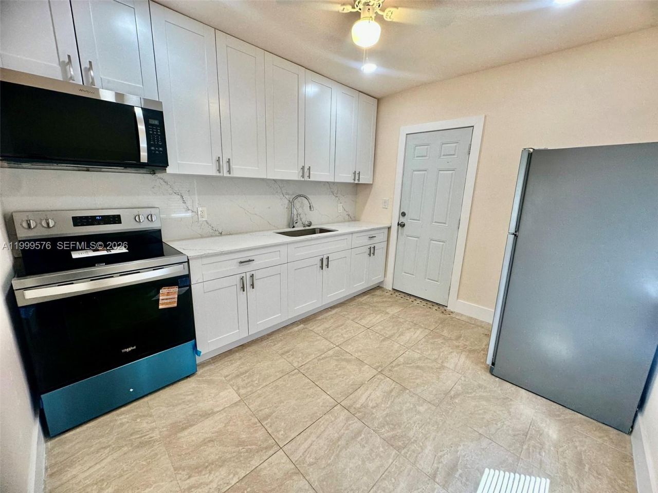 2014 NW 43rd St, Unit ., Miami, FL 33142 Photo