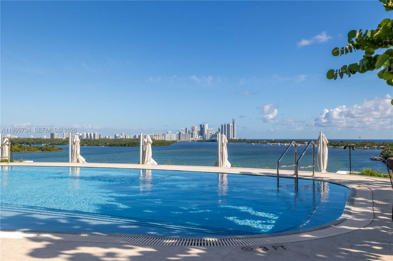 1135 103rd Street, Unit 405, Bay Harbor Islands, FL 33154 Photo