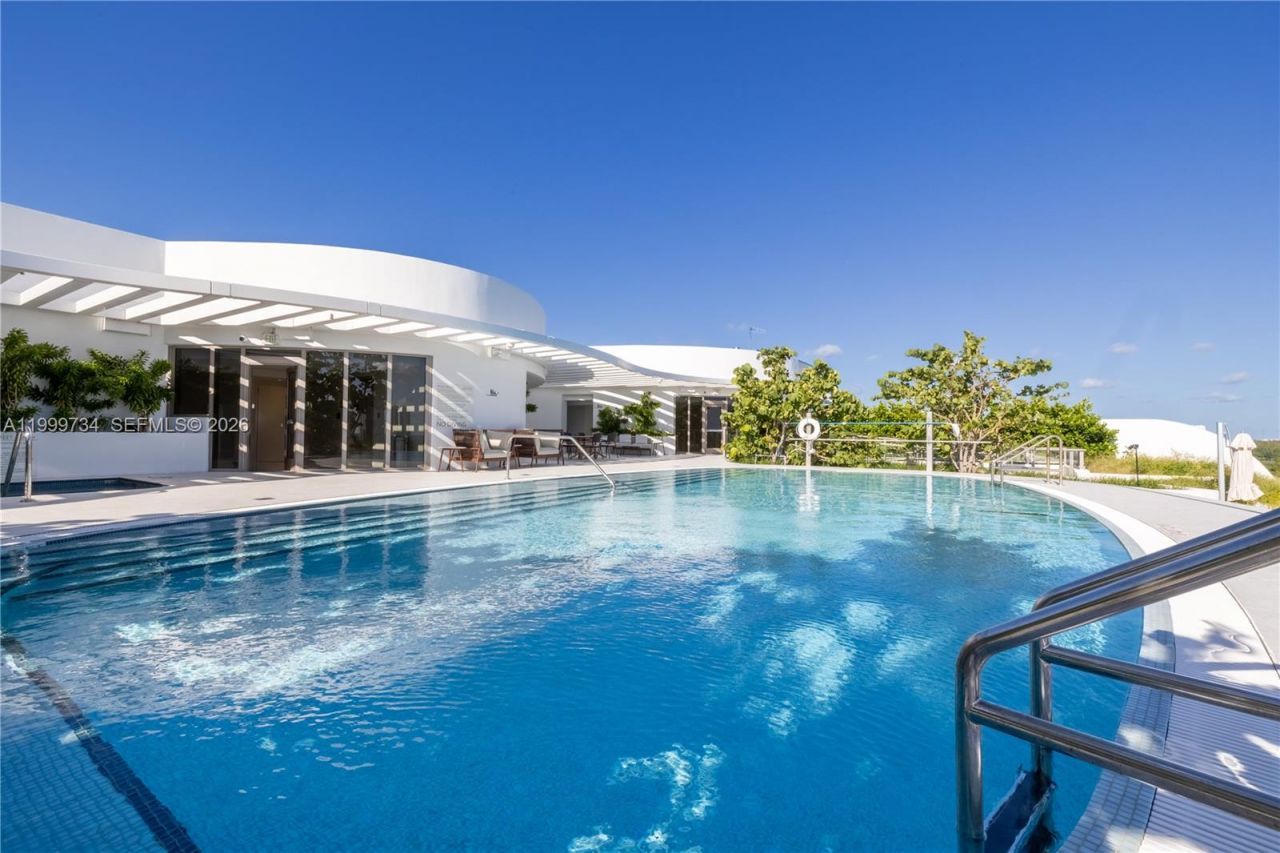 1135 103rd Street, Unit 405, Bay Harbor Islands, FL 33154 Photo