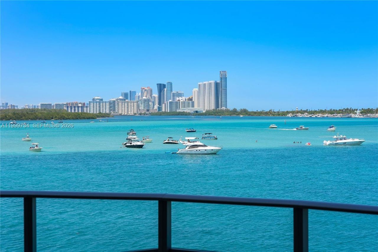 1135 103rd Street, Unit 405, Bay Harbor Islands, FL 33154 Photo