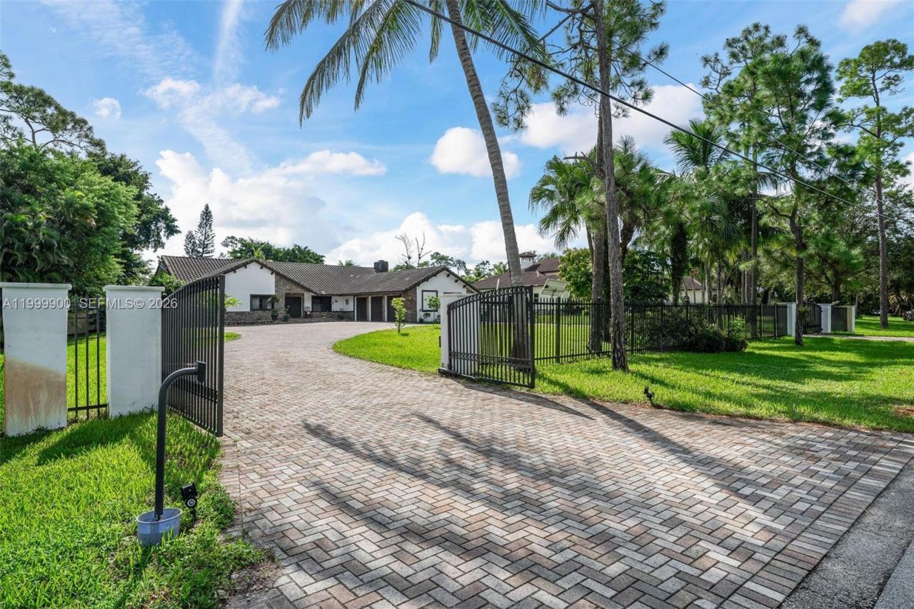 6252 NW 65th Ter, Parkland, FL 33067 Photo