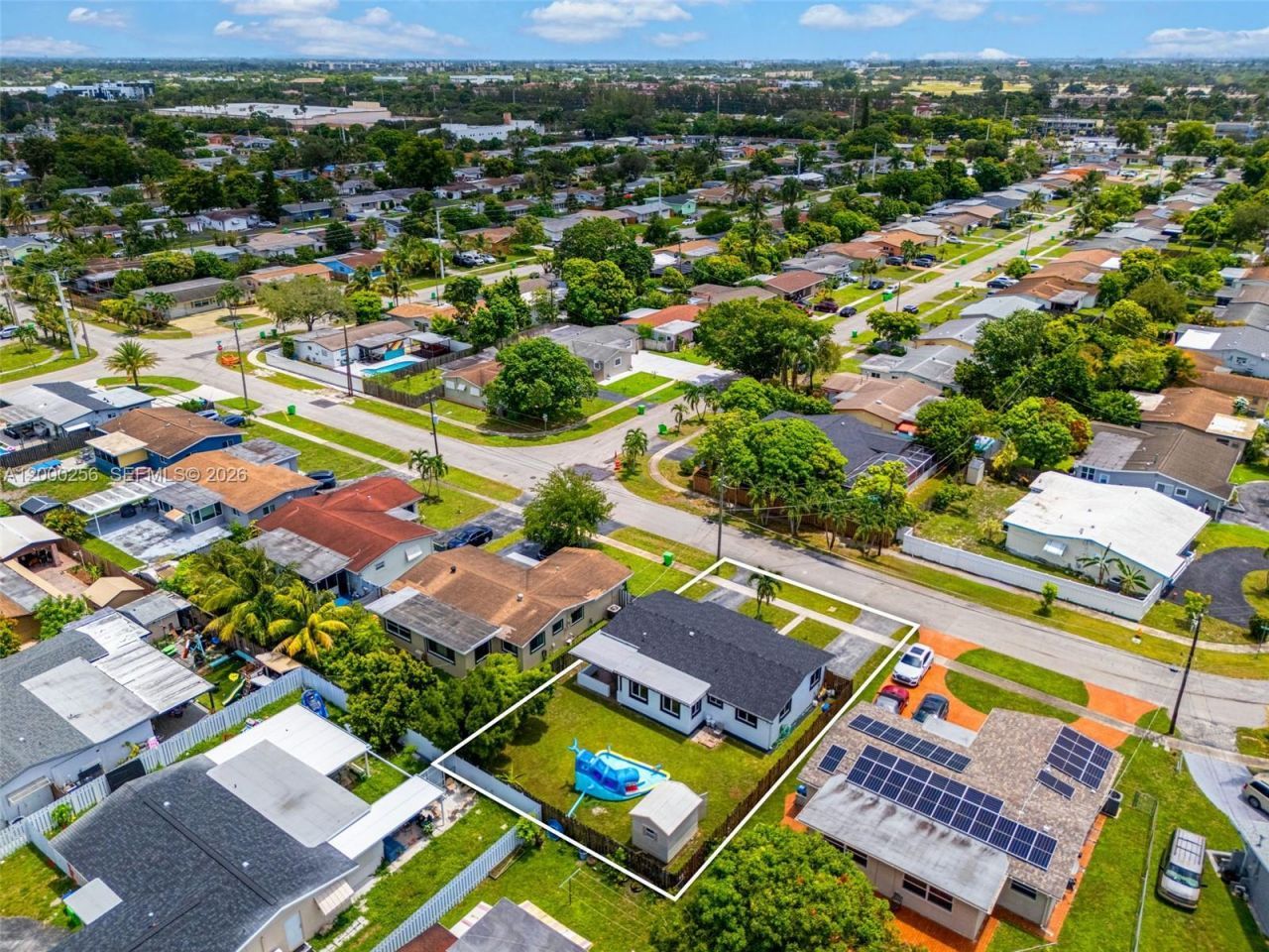 2485 NW 84th Way, Sunrise, FL 33322 Photo