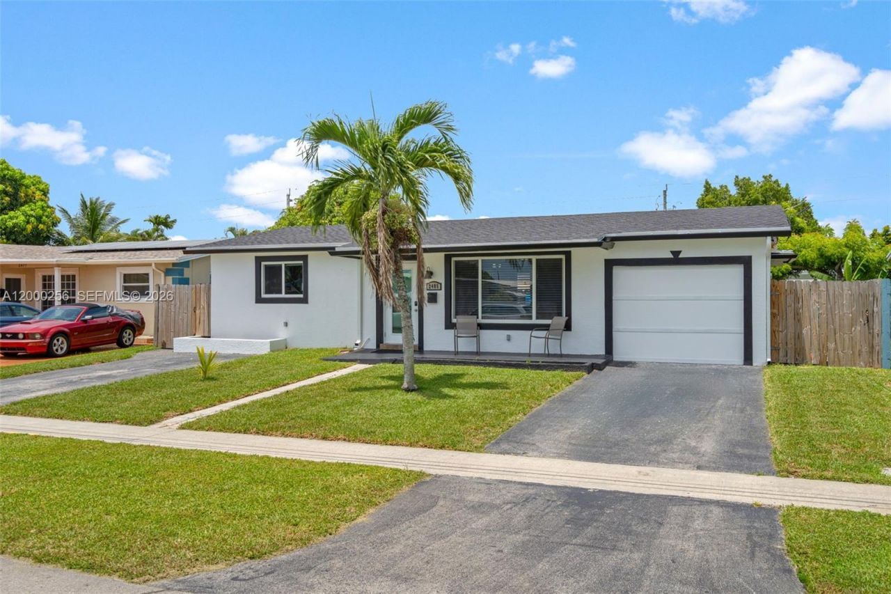 2485 NW 84th Way, Sunrise, FL 33322 Photo