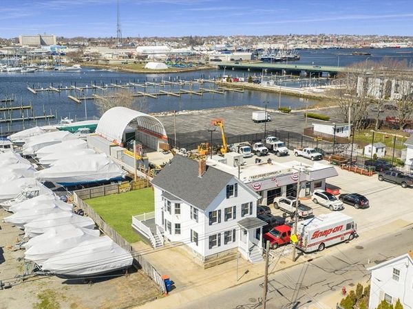 84 Middle Street, Fairhaven, MA 02719