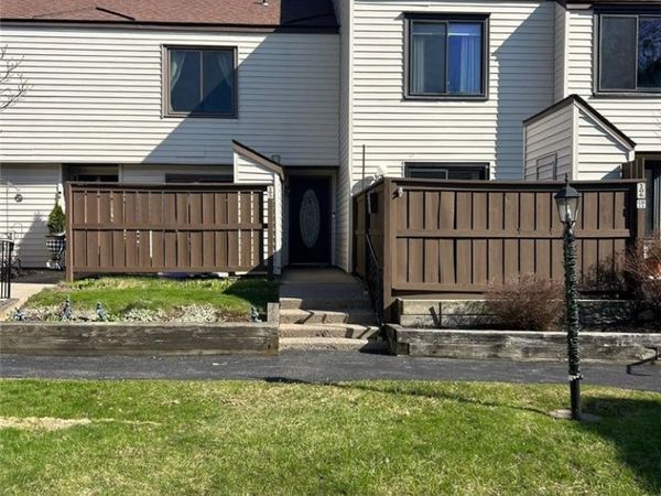 205 Natick Circle, Camillus, NY 13031