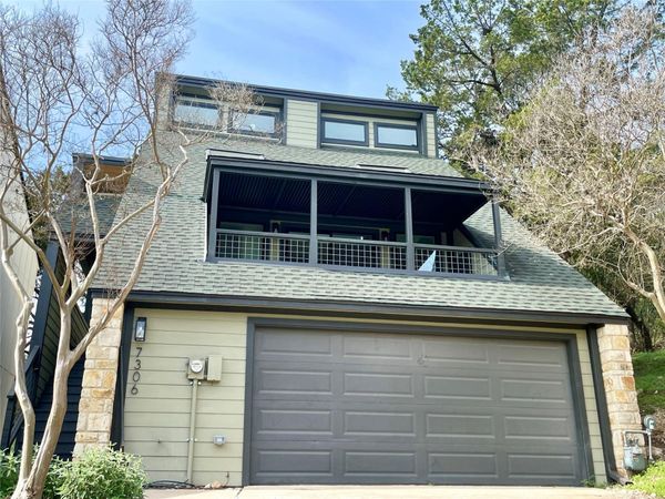 7306 Cave HOLW, Austin, TX 78750