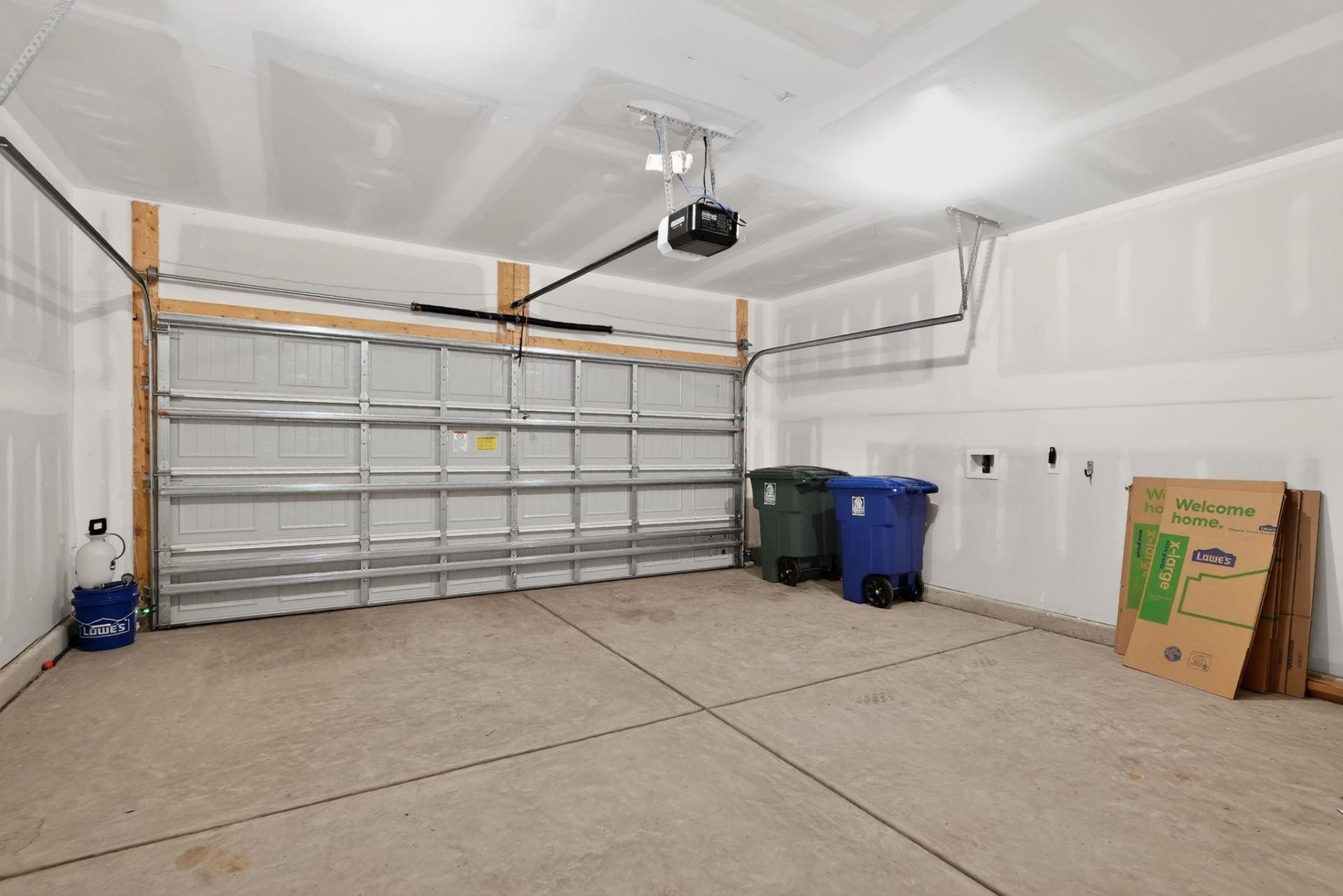 2700 Grand Meadow Dr. Photo 17