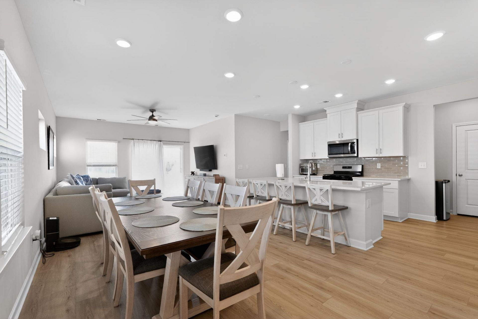 2700 Grand Meadow Dr. Photo 24