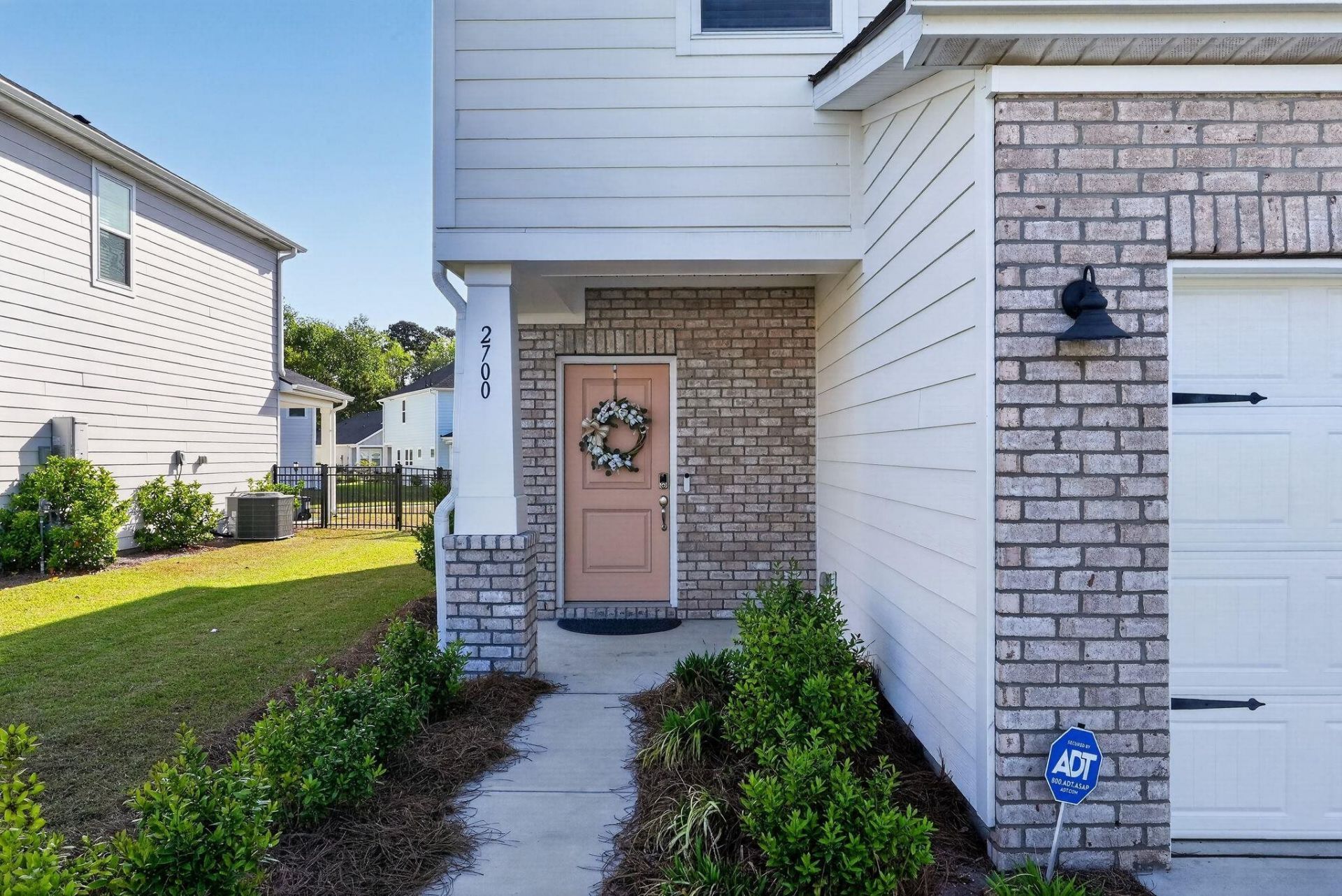 2700 Grand Meadow Dr. Photo 8