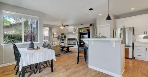 2930 Cardinal Dr, Lincoln, CA 95648 Photo