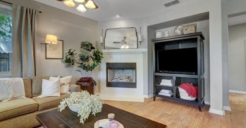 2930 Cardinal Dr, Lincoln, CA 95648 Photo