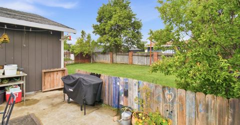 9101 Vernetta Way, Elk Grove, CA 95624 Photo