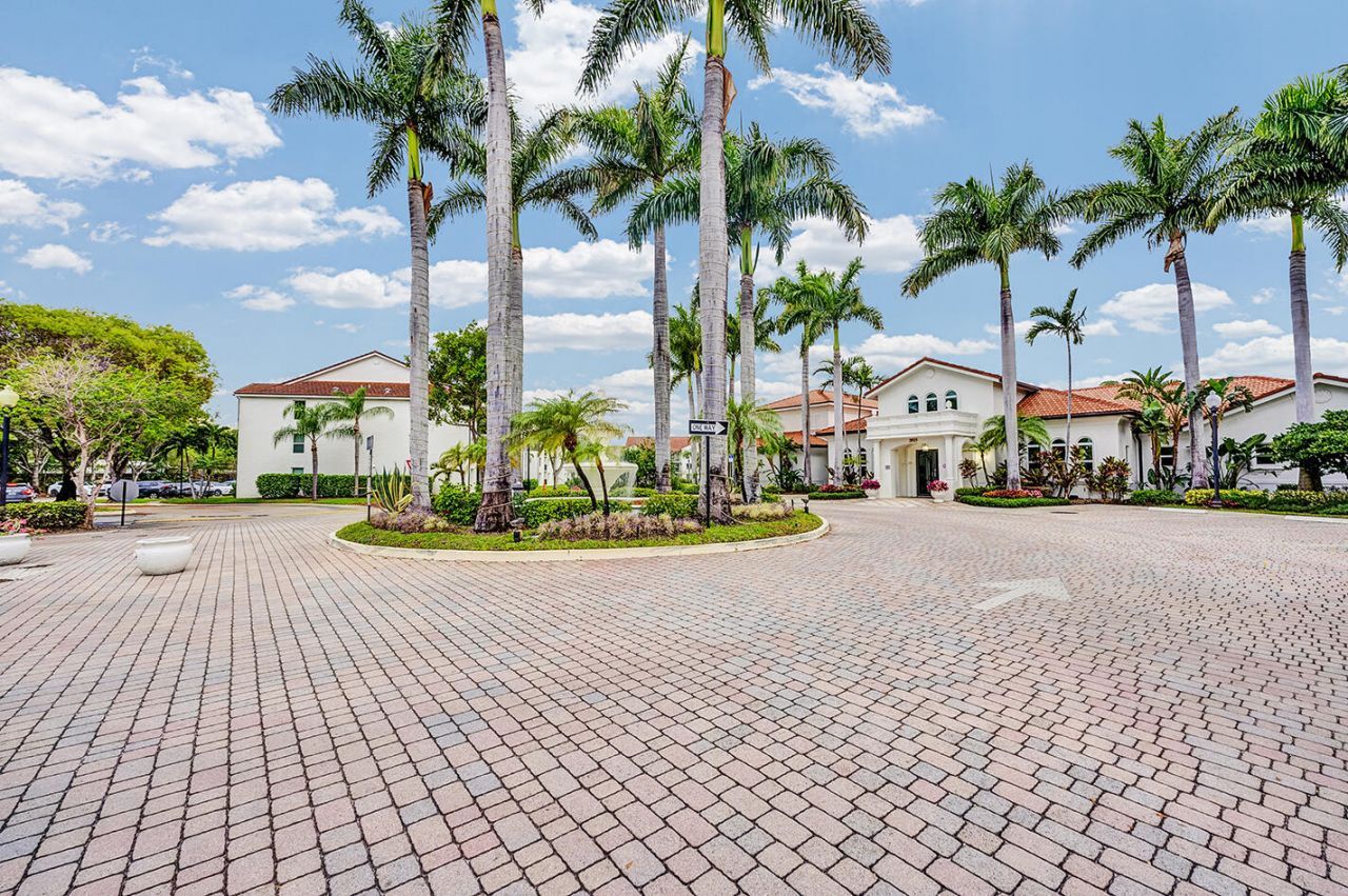 1010 Villa Circle, Boynton Beach, FL 33435 Photo