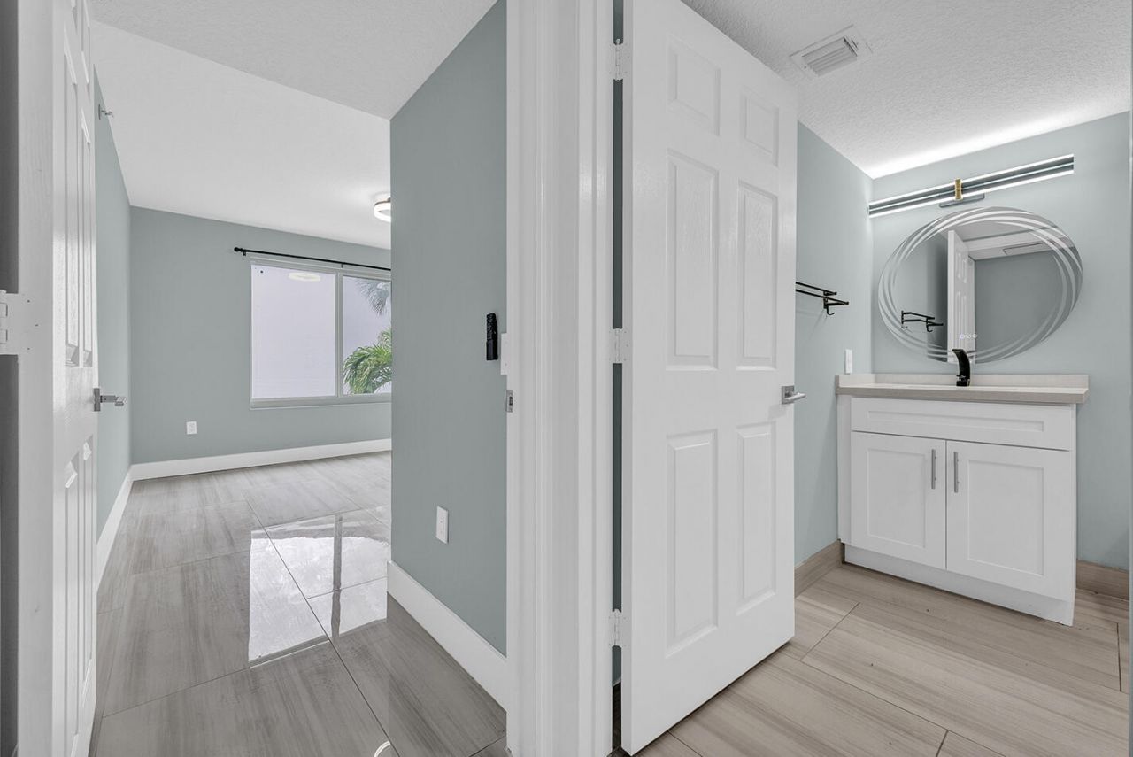 1010 Villa Circle, Boynton Beach, FL 33435 Photo