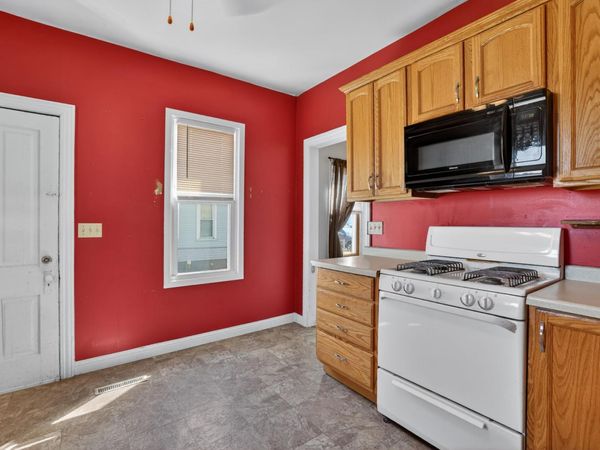 640 2nd Avenue NW, Plainview, MN 55964