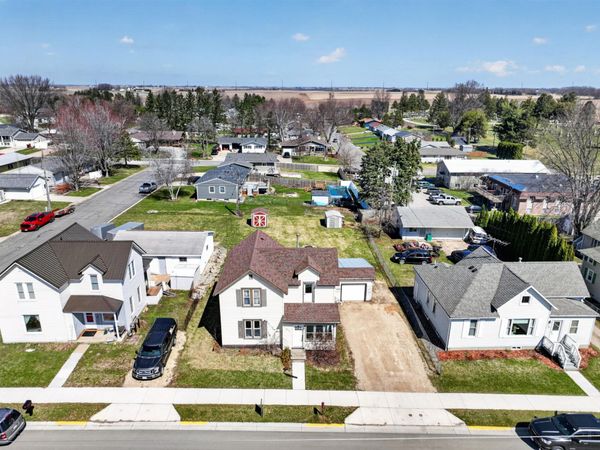 640 2nd Avenue NW, Plainview, MN 55964