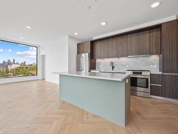 2209 S 1st ST, Unit 310, Austin, TX 78704