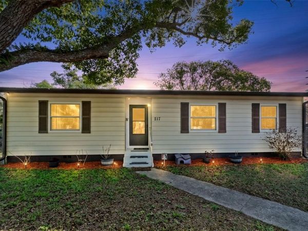 217 COLONY DRIVE , CASSELBERRY, FL 32707