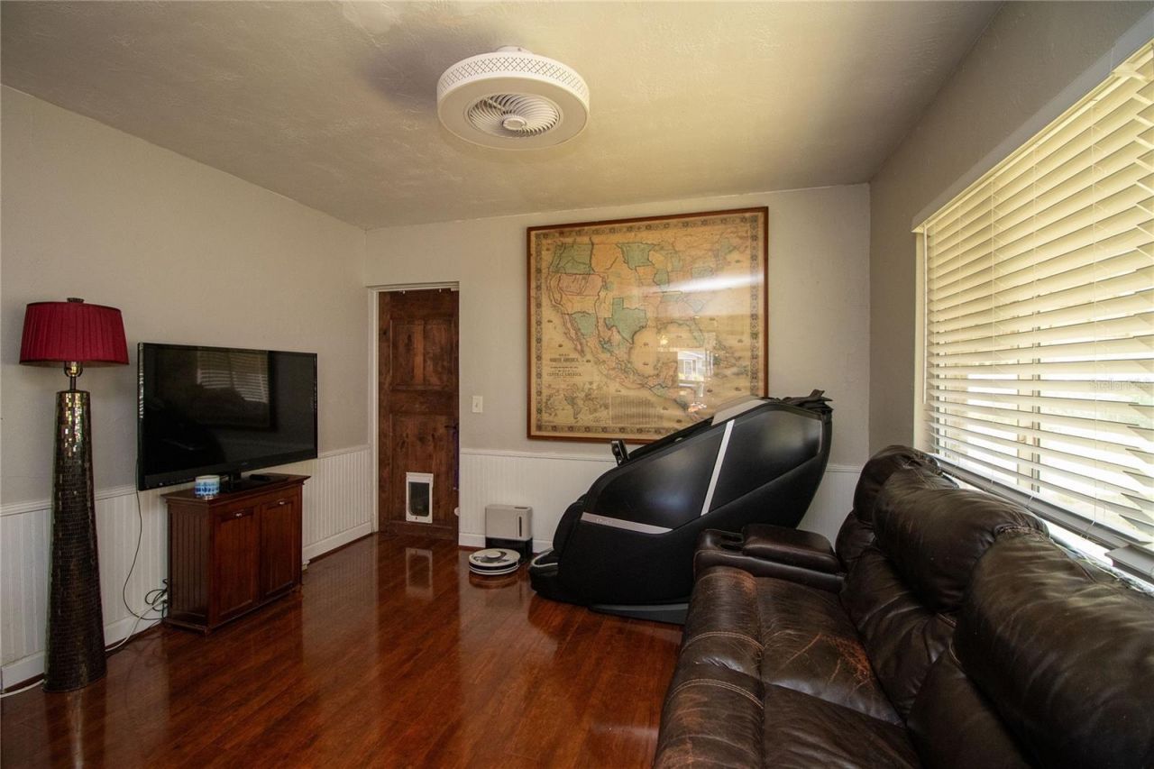 5335 8th Avenue N, Saint Petersburg, FL 33710 Photo