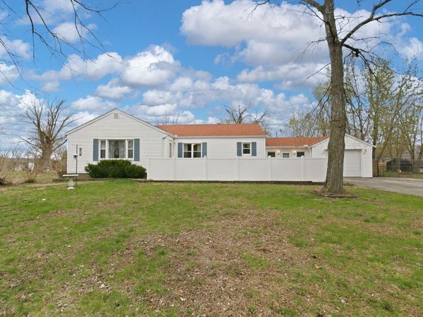 3709 Morton Drive , East Moline, IL 61244